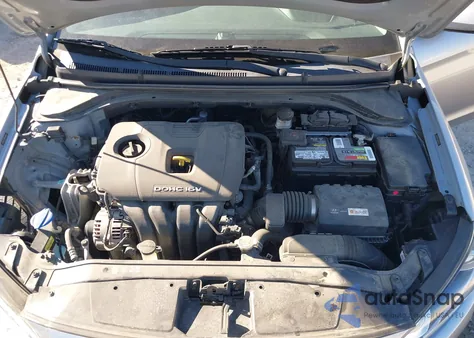 2017 Hyundai Elantra Se z USA, uszkodzony, nr VIN 5NPD84LF3HH070477